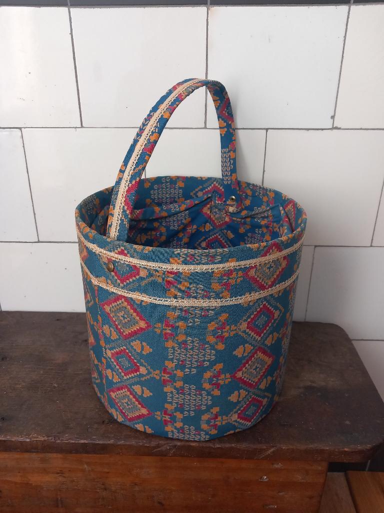 vintage stoffen mandje oude naaimand wol, breimand brocante, Ophalen of Verzenden