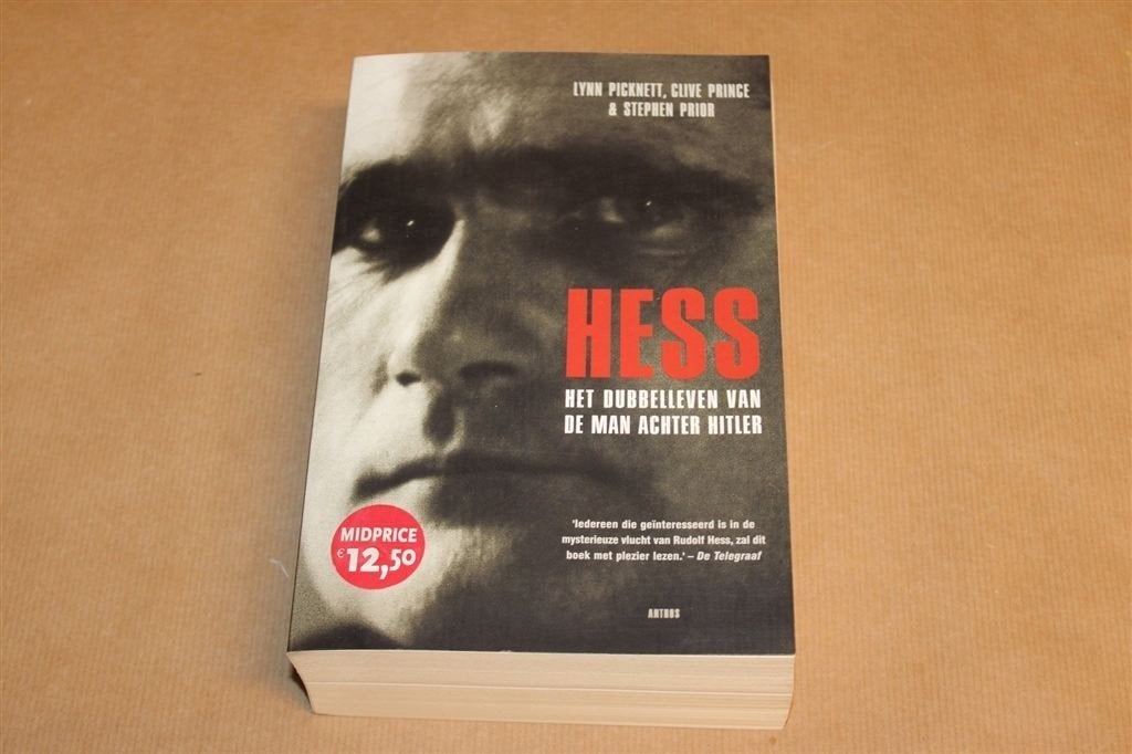 Hess — Het Dubbelleven van de Man achter Hitler, Dik Boek, Ophalen of Verzenden, Tweede Wereldoorlog, Gelezen, Overige onderwerpen