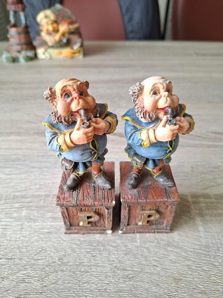 Laaf letters P, Verzamelen, Efteling, Ophalen, Zo goed als nieuw, Beeldje of Poppetje