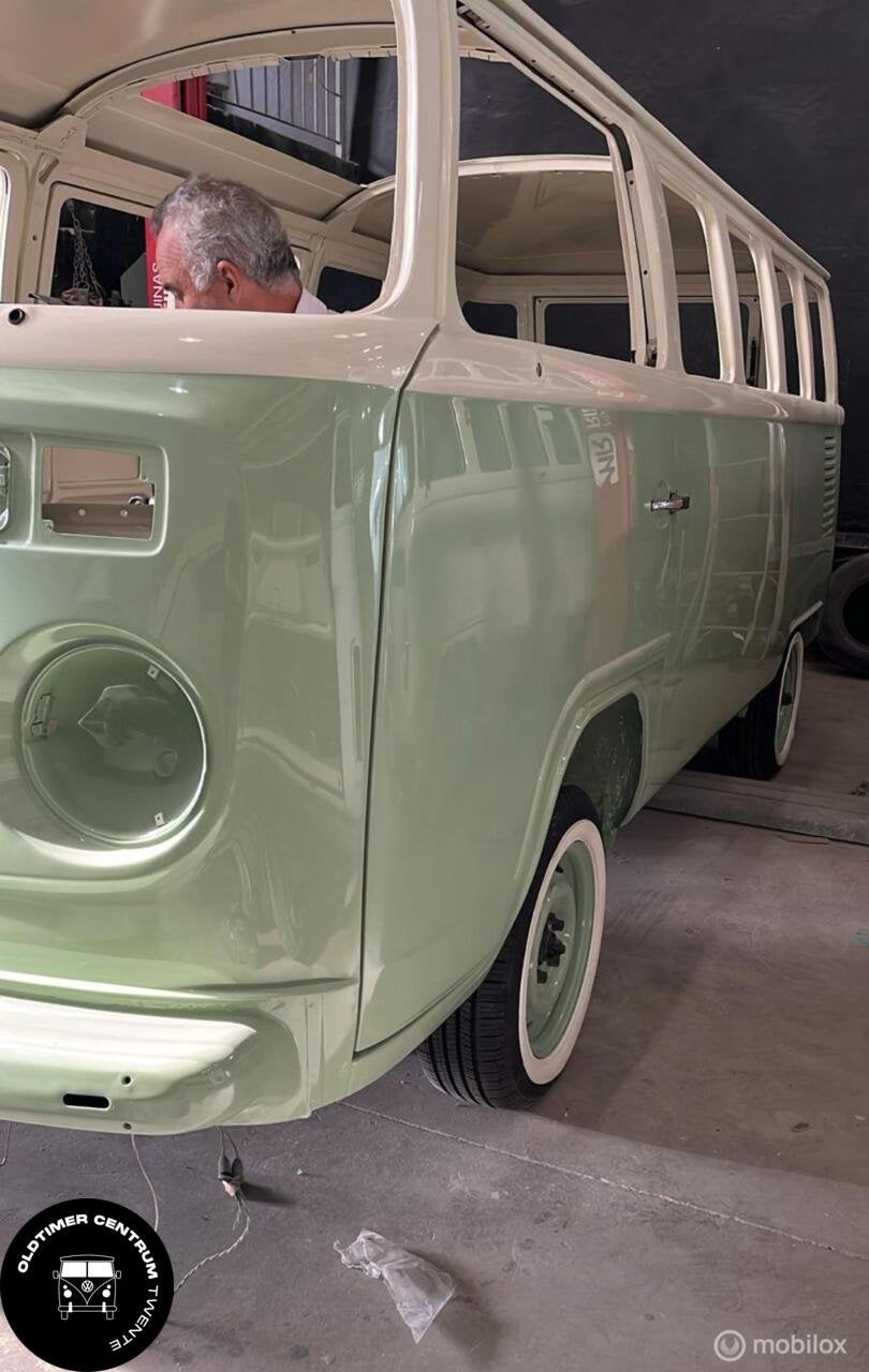 Gerestaureerde Volkswagen T2 camper, foto 11