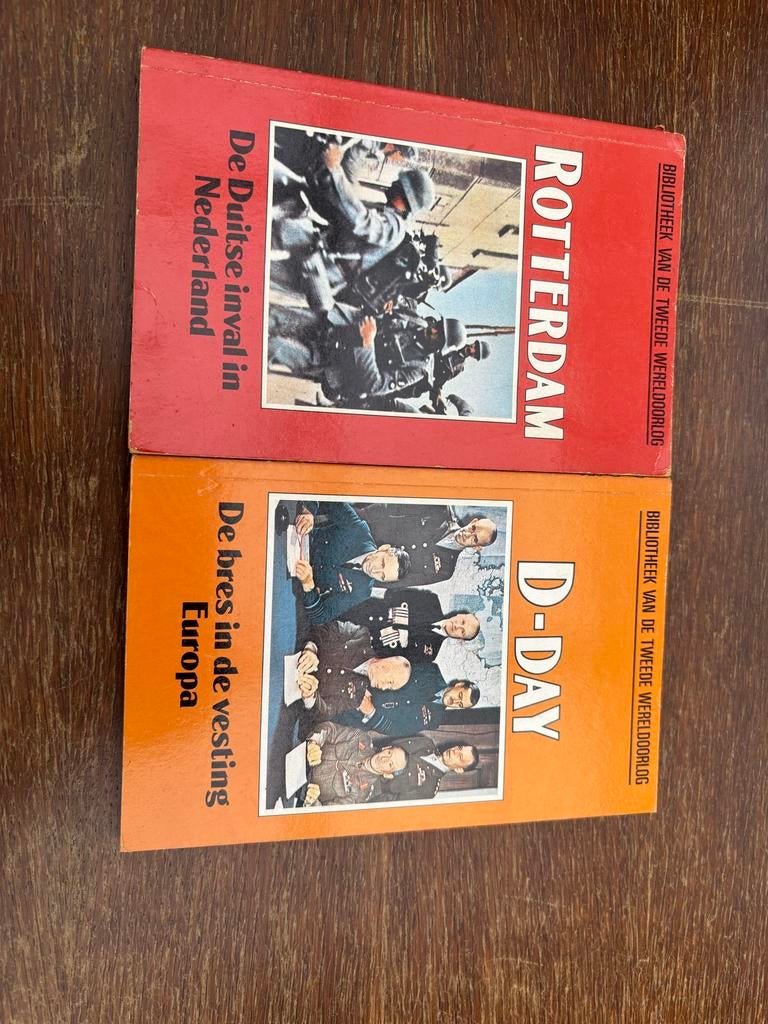 2x Boek WOII: Rotterdam & D-Day - Bibliotheek Tweede Wereldo, Boeken, Oorlog en Militair, Ophalen, Tweede Wereldoorlog, Gelezen