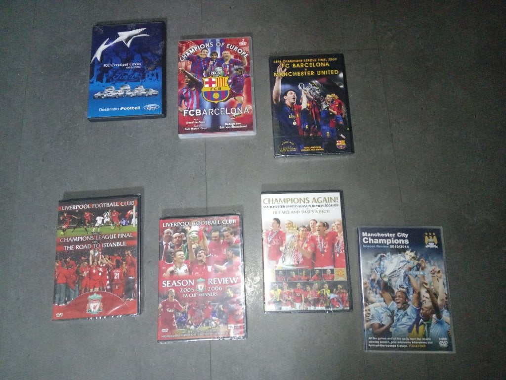 Voetbal dvd's van o.a. FC Barcelona, Liverpool FC en ..., Ophalen of Verzenden, Nieuw, Buitenlandse clubs, Overige typen