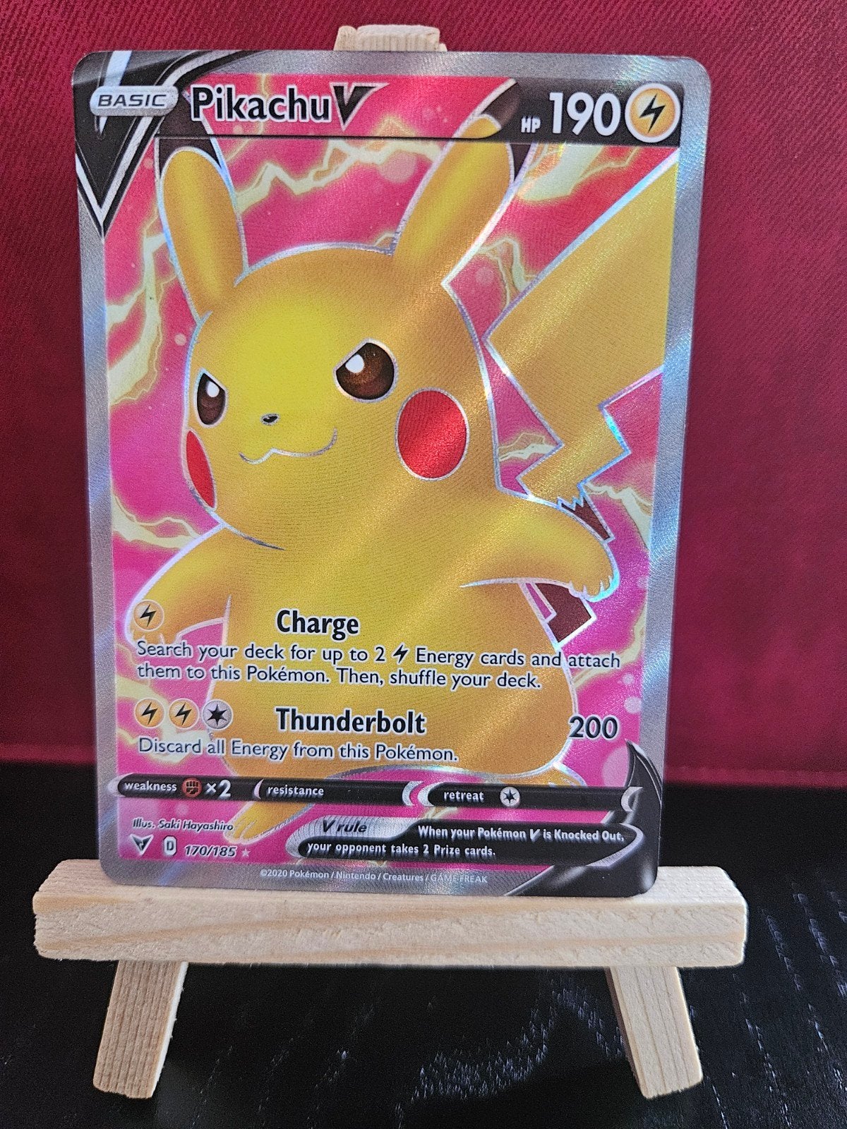 Pikachu V #170, Ophalen of Verzenden, Gebruikt, Losse kaart, Foil
