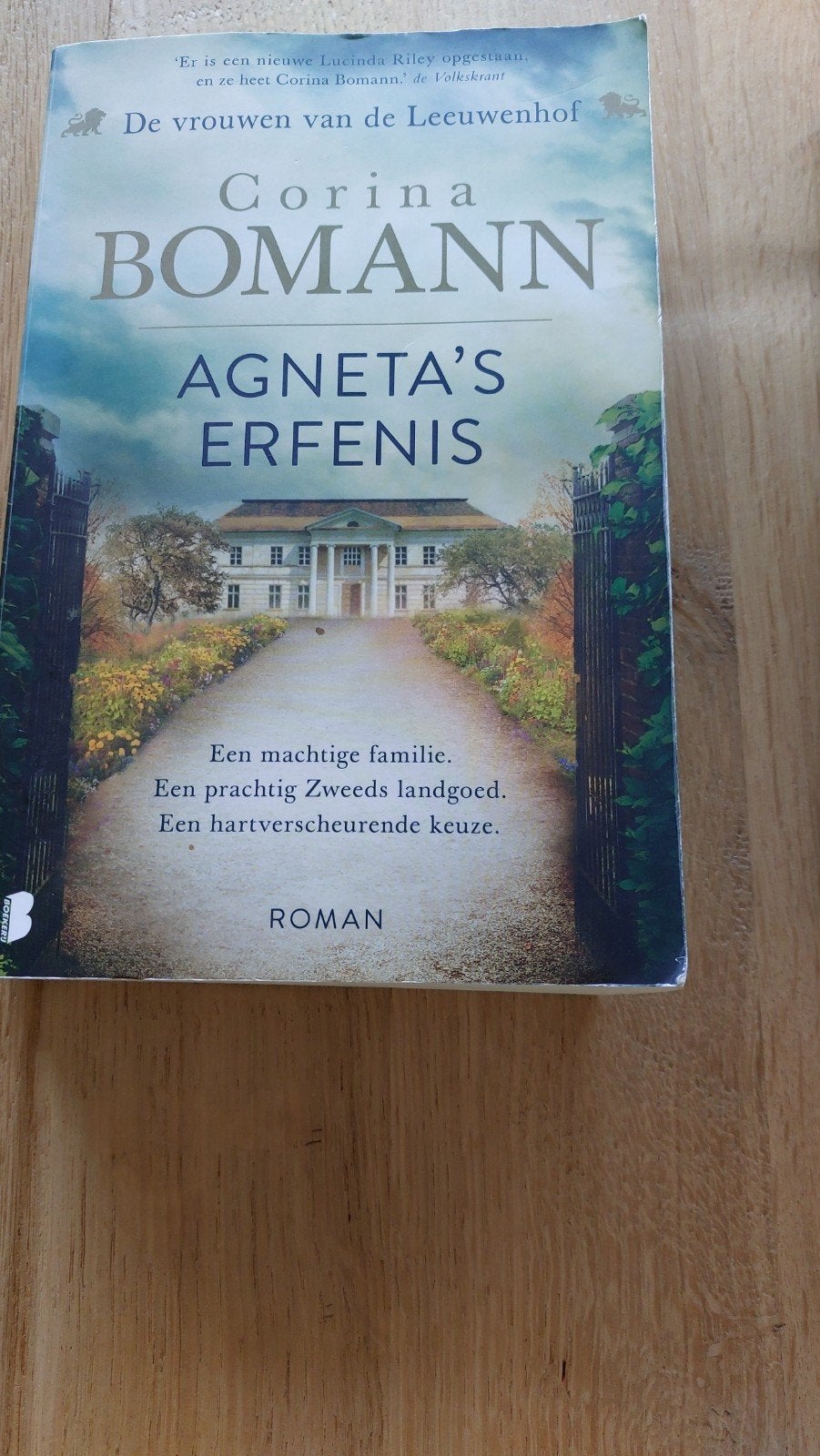 Corina Bomann - De vrouwen van de Leeuwenhof (3 boeken), Ophalen, Gelezen, Corina Bomann