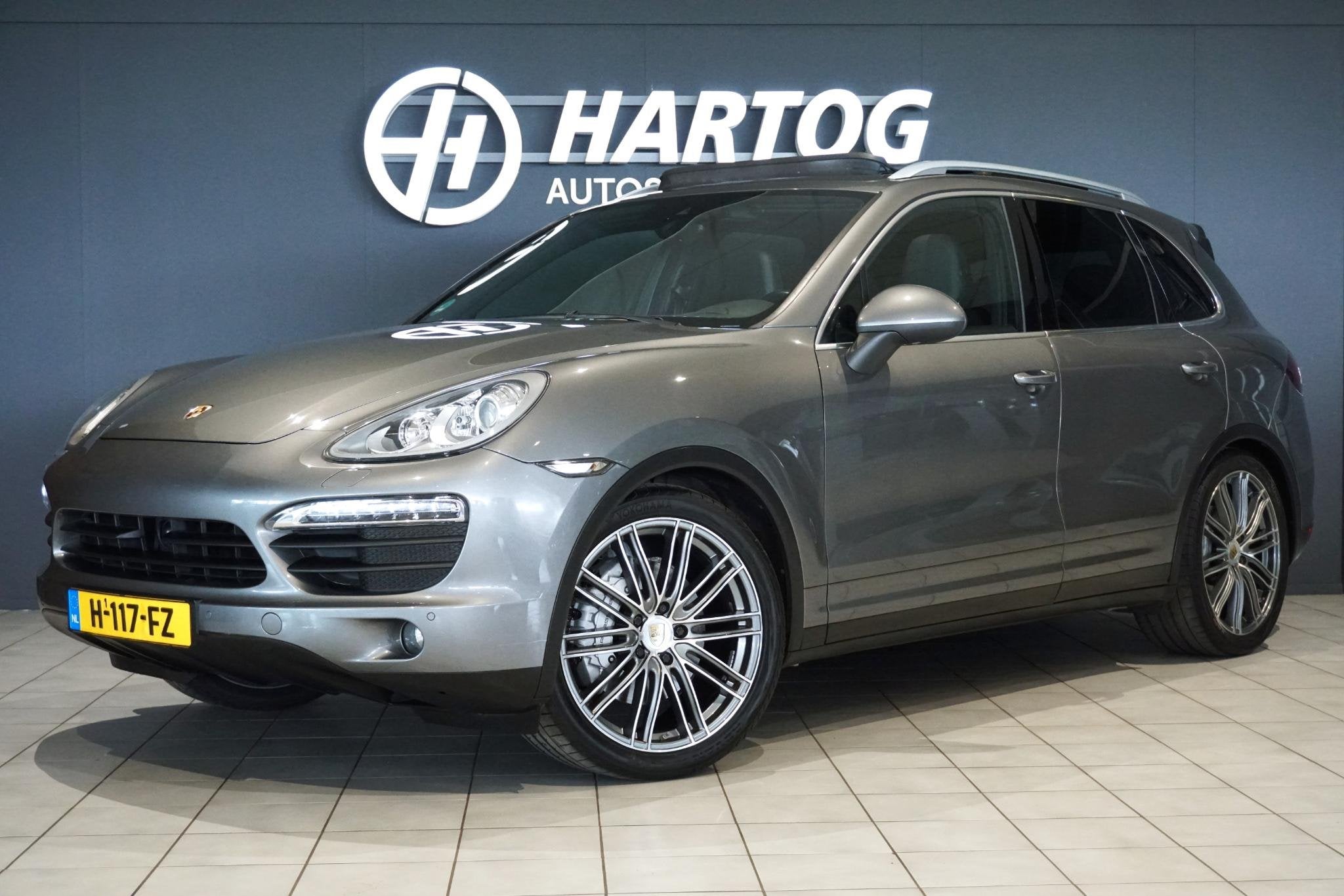 Porsche Cayenne 4.8 S + LUCHTVERING / PANO / STOELVENTILATIE, Auto's, Automaat, Gebruikt, 8 cilinders, 138 €/maand