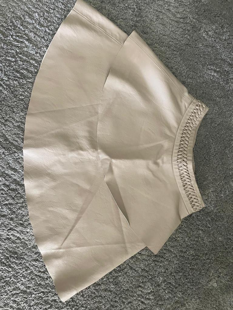 Nikkie rokje maat 32, Kleding | Dames, Ophalen of Verzenden, Maat 34 (XS) of kleiner, Beige