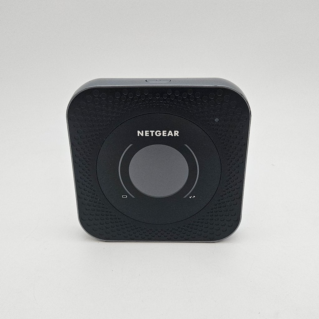 Netgear Nighthawk M1 Mobiele Router in Goede Staat, Netgear, Gebruikt, Sales@netgear.com, 350 E. Plumeria Drive
San Jose, CA 95134
United States