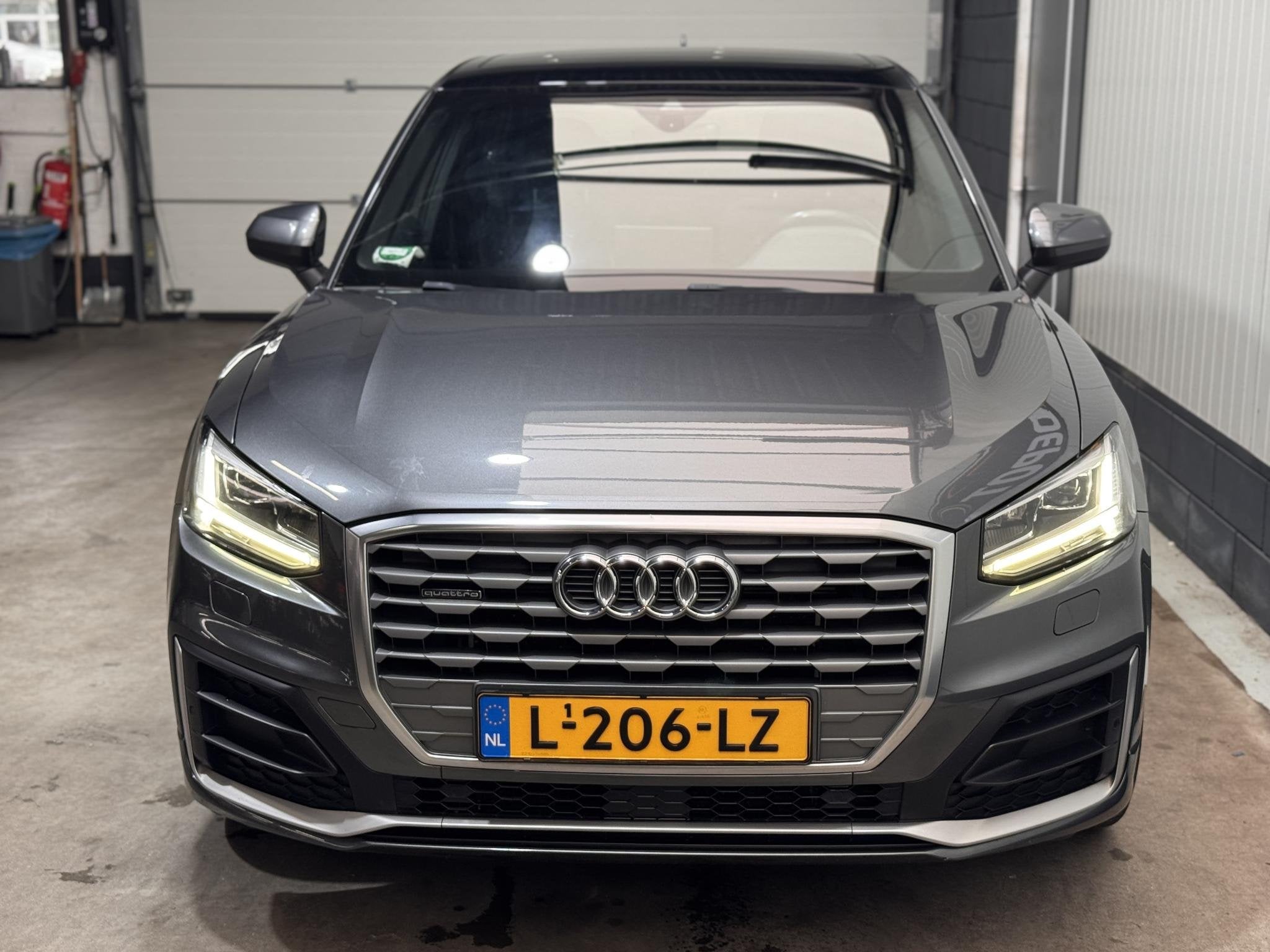 Audi Q2 2.0 TFSI quattro Sport Edition #1, Auto's, Automaat, Gebruikt, 1984 cc, Vierwielaandrijving