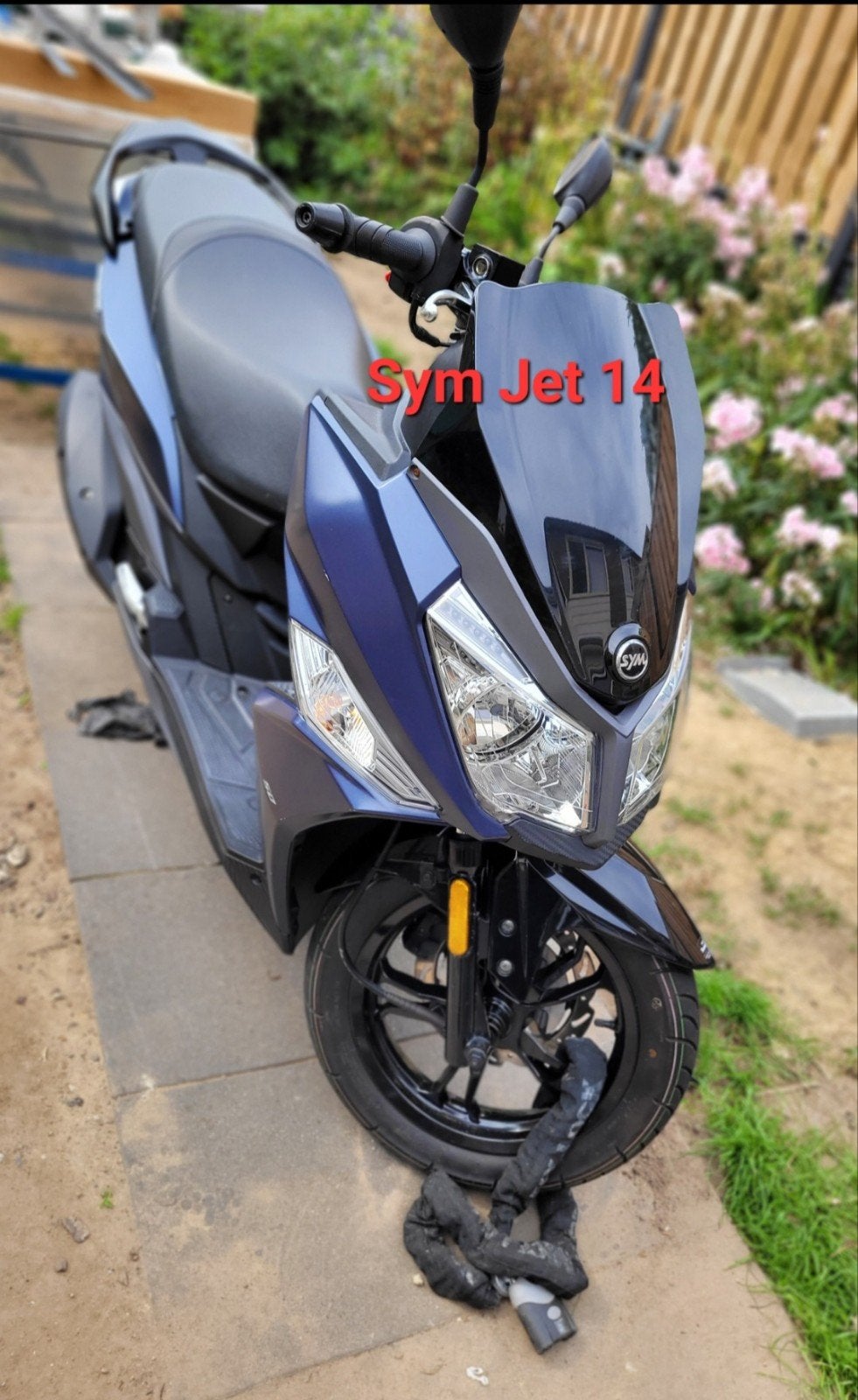 Bijna nieuwe  Sym Jet 14 scooter met geel kenteken, Fietsen en Brommers, Scooters | SYM, Ophalen, Overige modellen, Maximaal 45 km/u