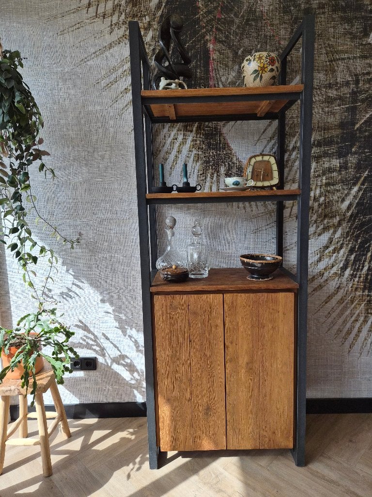 D'Bodhi Fendy wandkast, Ophalen, Met deur(en), Teakhout, Minder dan 150 cm