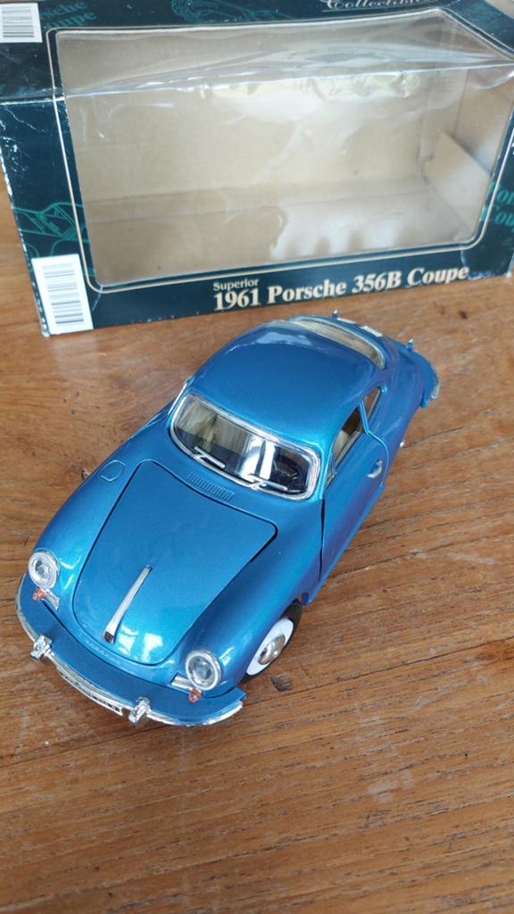 Modelauto Porsche, Hobby en Vrije tijd, Modelauto's | 1:43, Ophalen of Verzenden, Auto, Overige merken