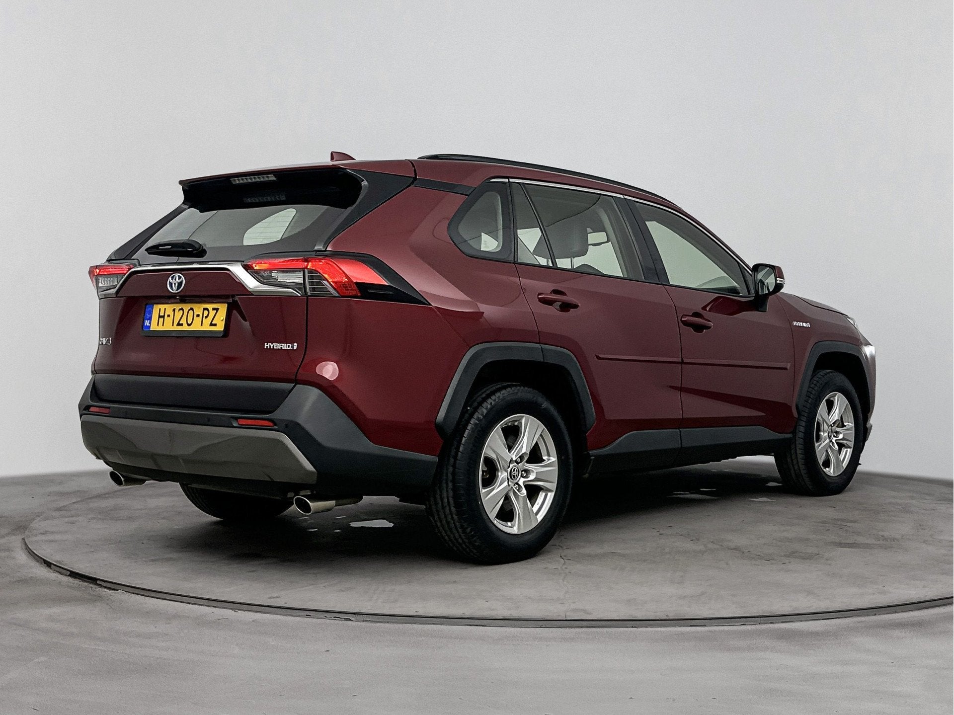 Toyota RAV4 2.5 Hybrid Active Luxury | Zwart lederen bekledi, Auto's, 12 maanden, Gebruikt, 4 cilinders, Automatische klimaatregeling