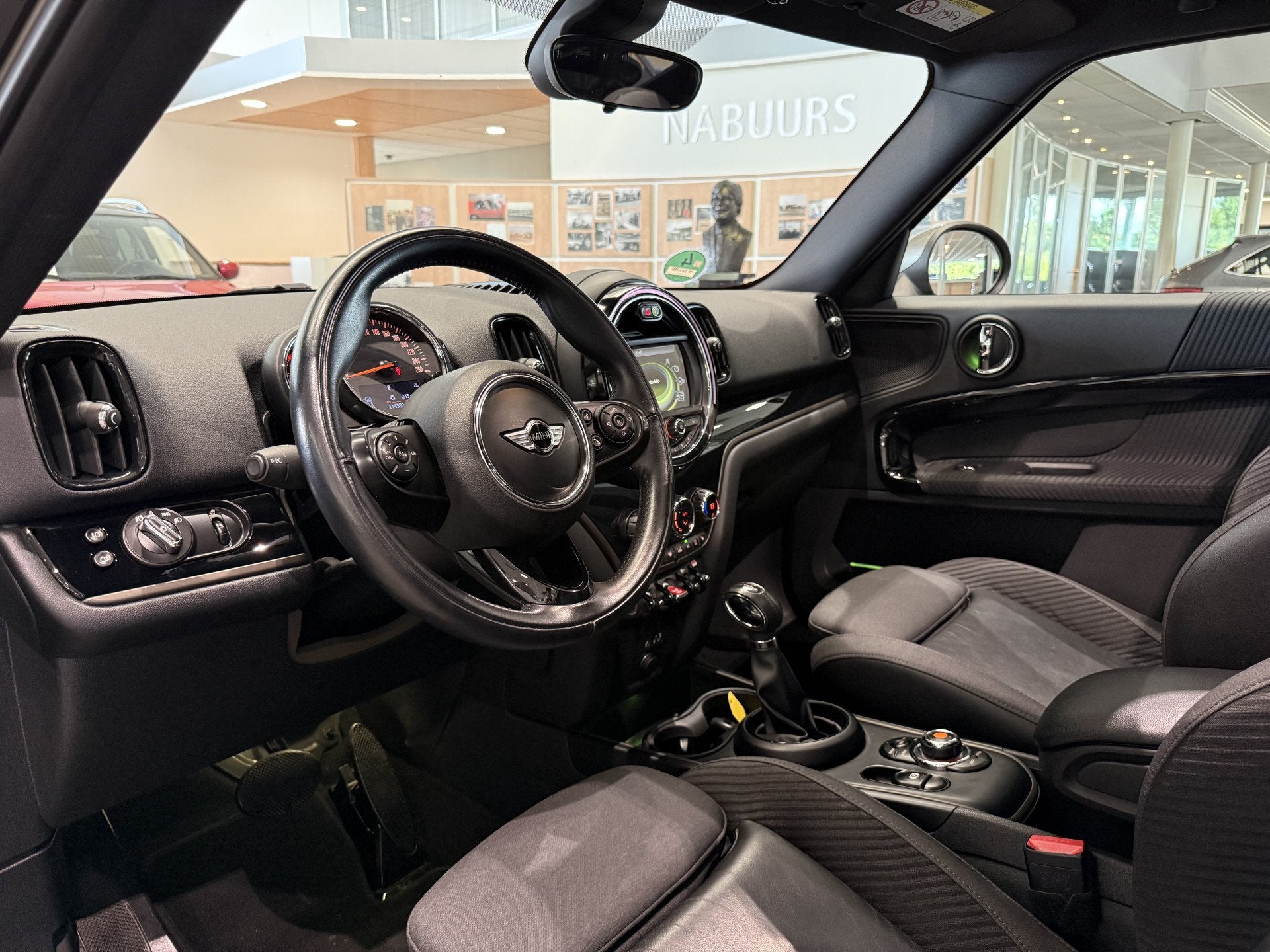 MINI Countryman 1.5 Cooper Chili Automaat, Pano, Trekhaak, S, 12 maanden, 136 pk, Gebruikt, Euro 6