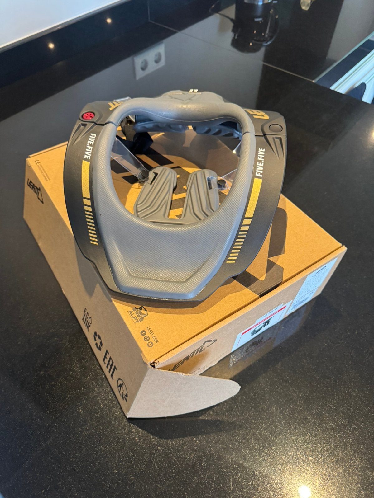 Leatt 5.5 Neck Brace NIEUW – Motocross / Enduro / MX, Diversen, Ophalen of Verzenden, Nieuw