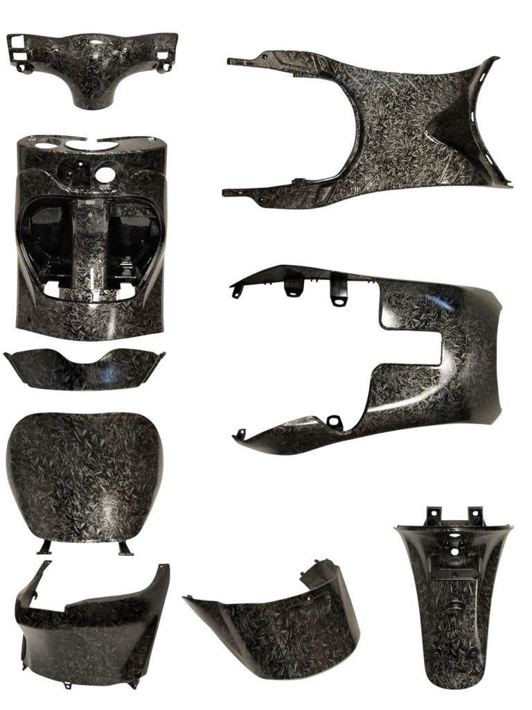 Plaatwerkset binnenzijde forged carbon look 9-delig Zip2000, Fietsen en Brommers, Piaggio, DMP, Overige typen, Nieuw