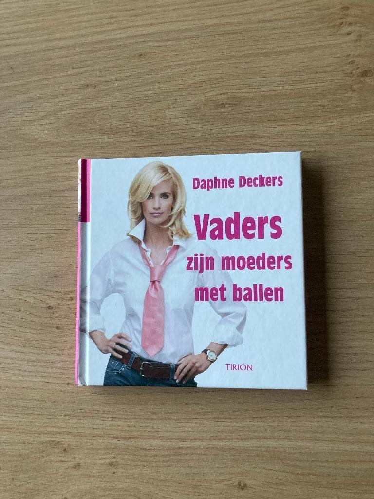 Boek Daphne Deckers, Ophalen of Verzenden, Gelezen, Zwangerschap en Bevalling