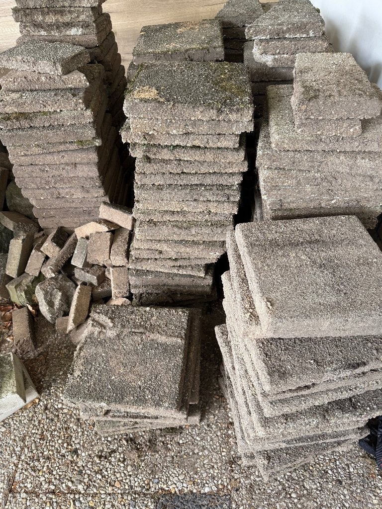 DIT WEEKEND: GRATIS Gebruikte tegels en klinkers 50 - 70 m2, Ophalen, Gebruikt, Klinkers, 10 m² of meer