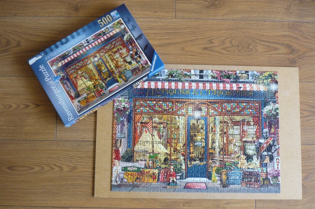 Ravensburger '' ANTIEK EN CURIOSA '' 500 st., Ophalen of Verzenden, 500 t/m 1500 stukjes, Gebruikt, Legpuzzel