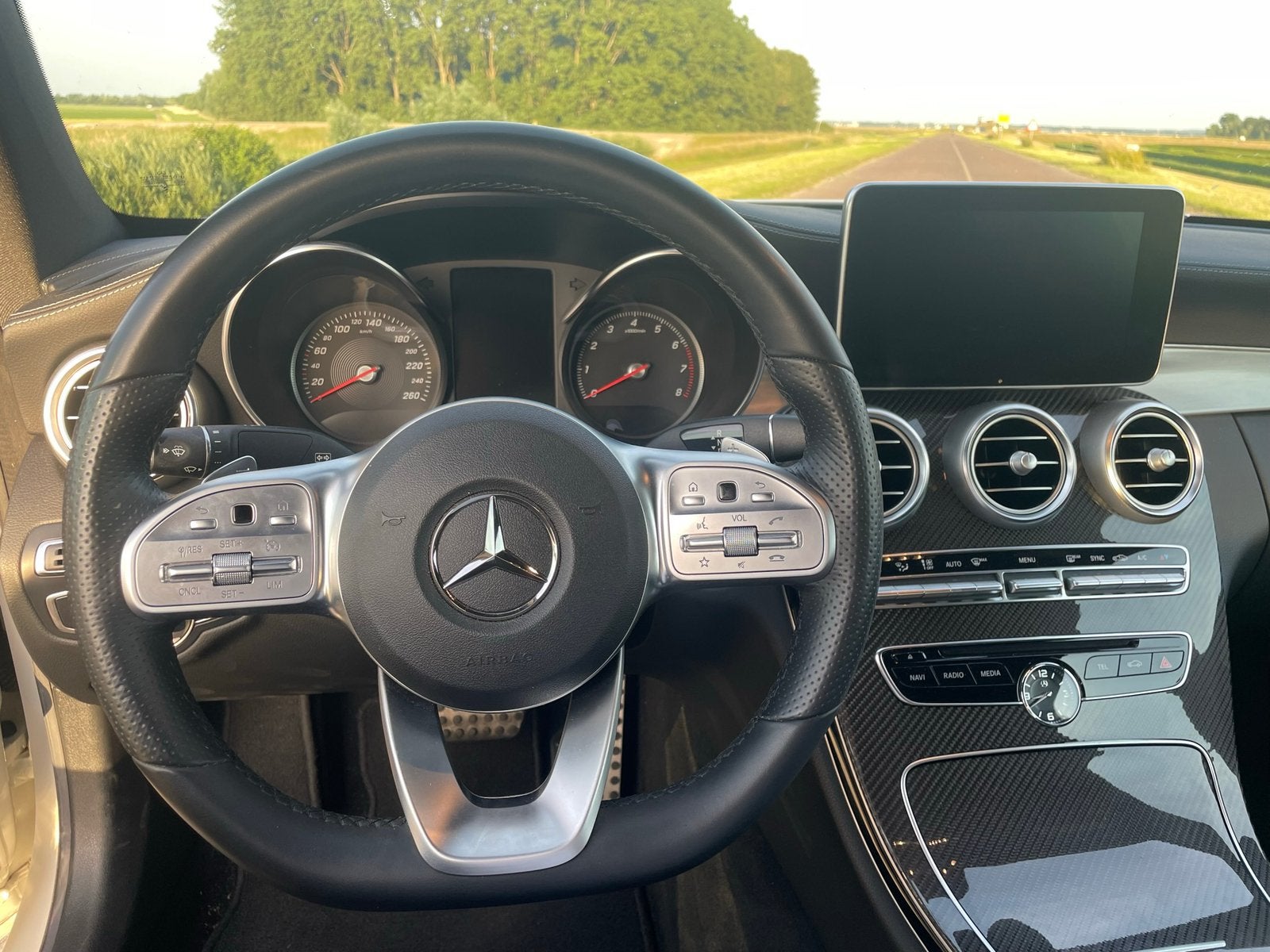 Mercedes C Coupe 300 Prestige Facelift 245pk, Automaat, 1800 kg, Zwart, 4 cilinders