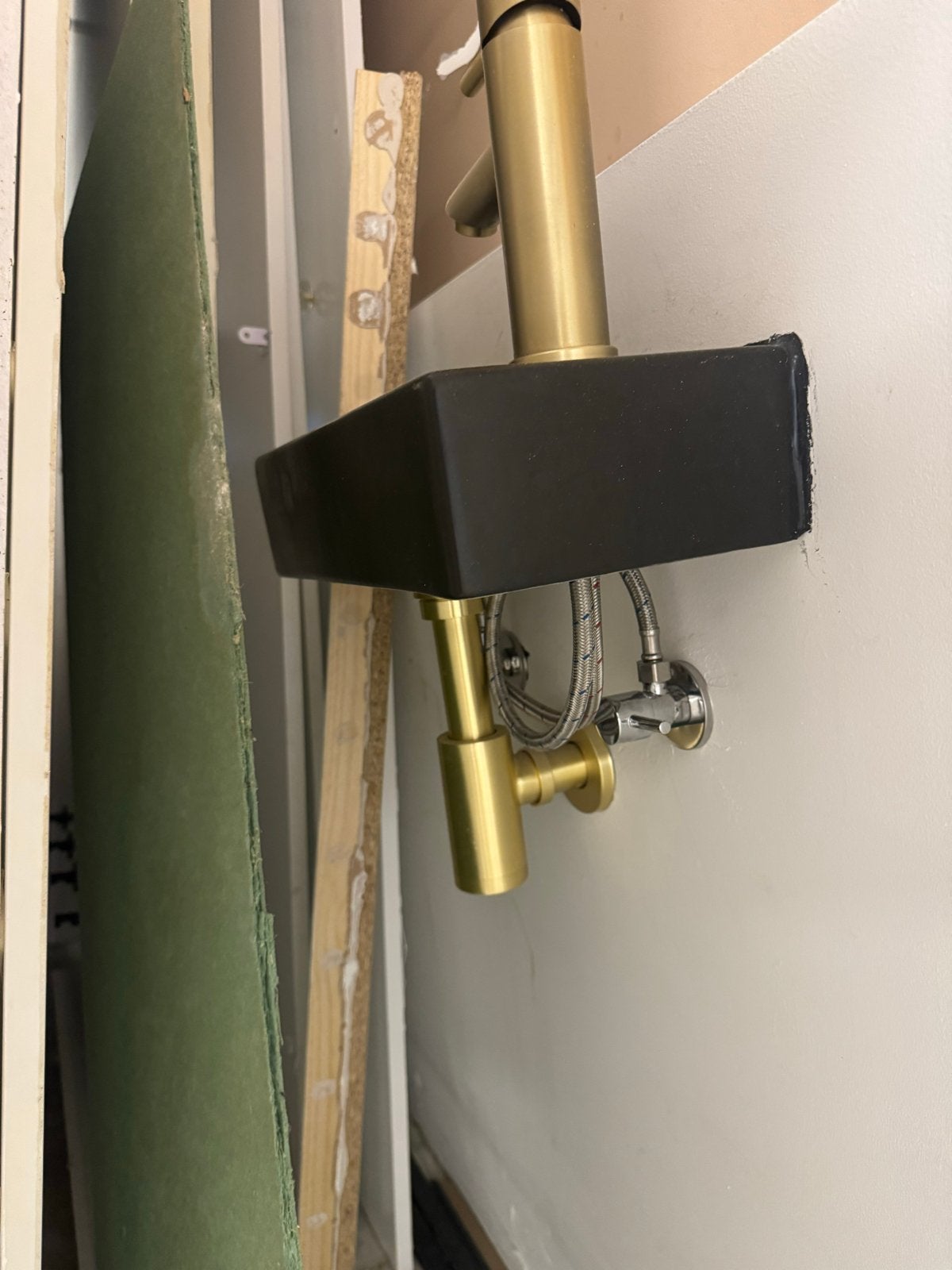Wastafel met gouden kraan en sifon, Ophalen of Verzenden, Nieuw, Koper, Wastafel
