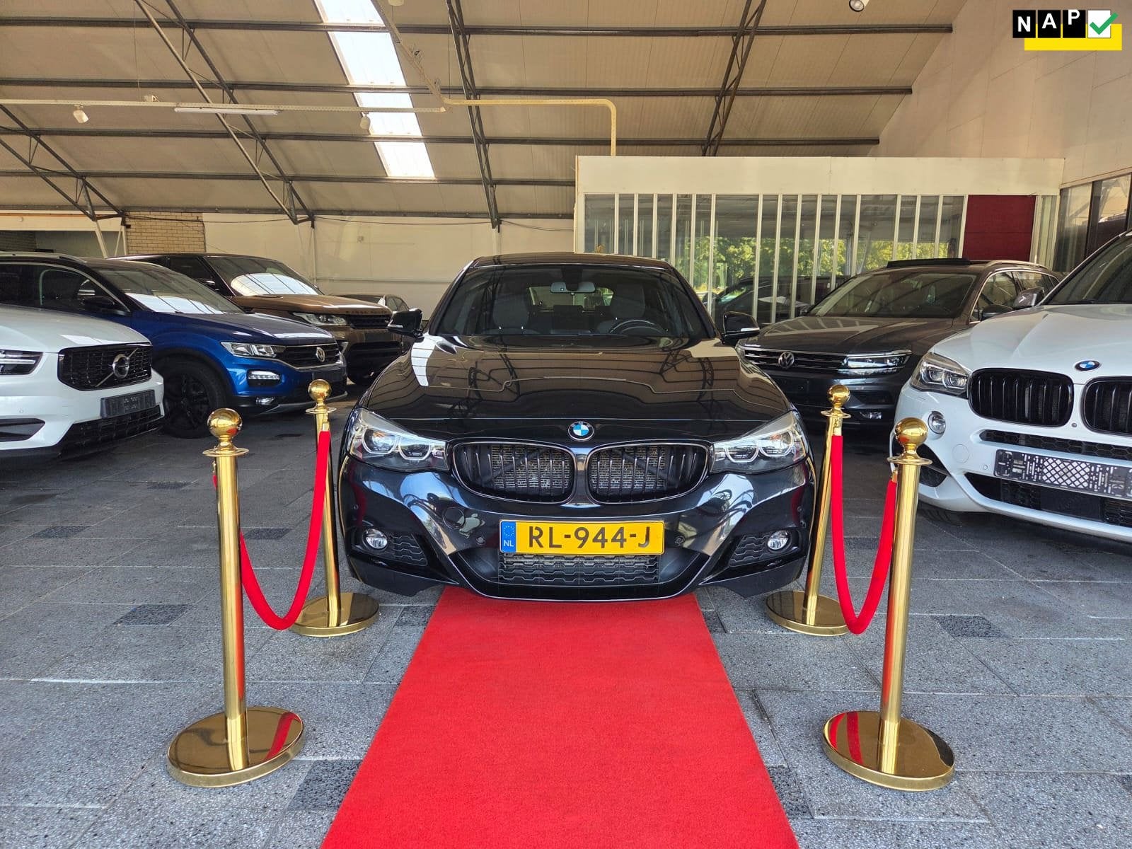 BMW 3-serie Gran Turismo Edition M AUTOMAAT FULL ! 320D !, Auto's, Automaat, 745 kg, Achterwielaandrijving, Euro 6