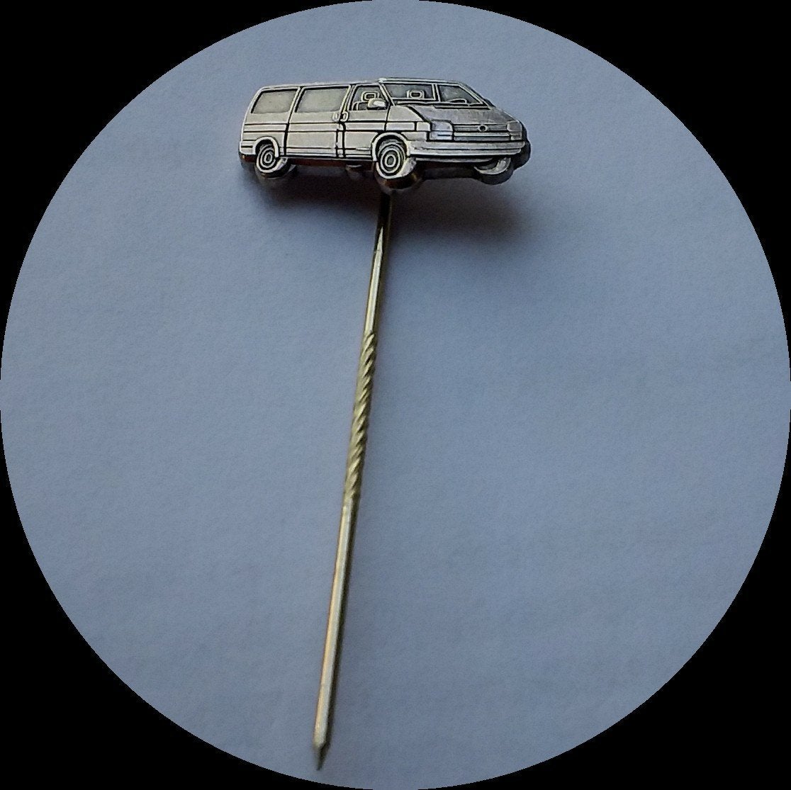 VOLKSWAGEN Transporter speldje, metaal, Ophalen of Verzenden, Zo goed als nieuw, Transport, Speldje of Pin