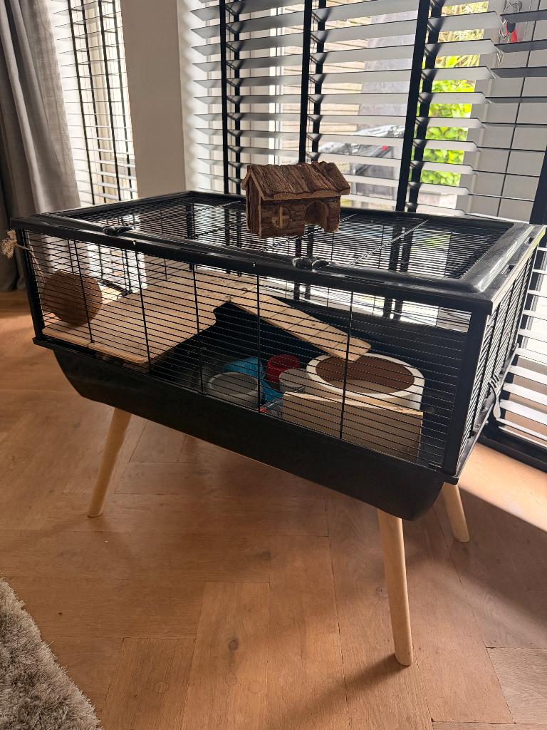 Mooie Zolux Neo Nigha Hamsterkooi – Zwart/Hout – 78x48 cm, Kooi, Zo goed als nieuw, Hamster, 75 tot 110 cm