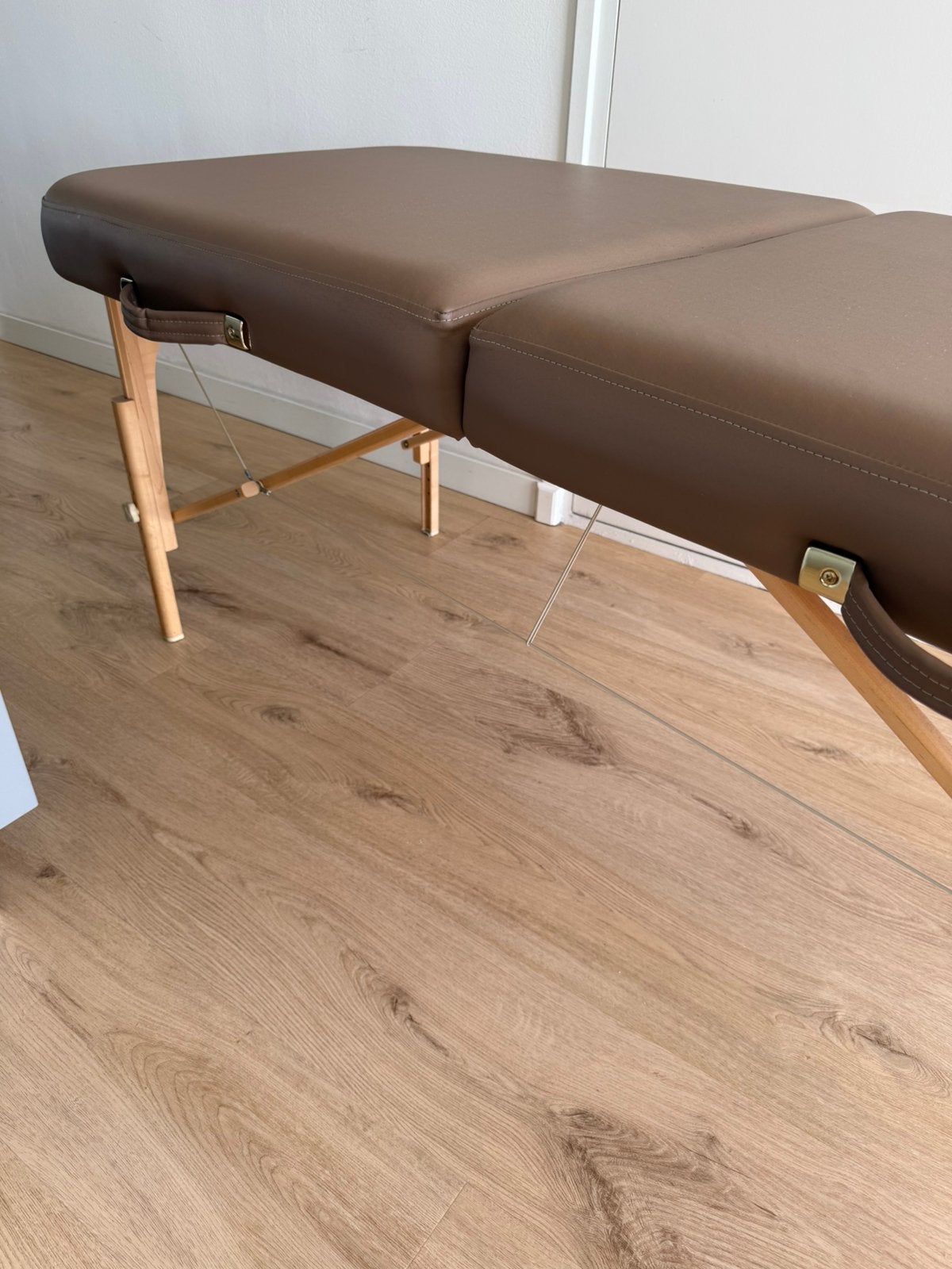 Earthlite New Spirit Reiki massagetafel 76, Sport en Fitness, Ophalen, Zo goed als nieuw, Massagetafel