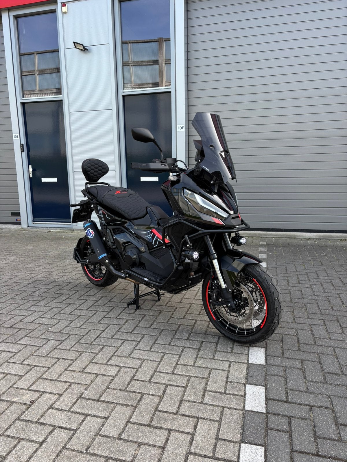 Honda X-ADV 750cc - Custom - Full Option - 2024 - A2 - Black, Sportuitlaat, 750 cc, 4 cilinders, Motorrijbewijs A