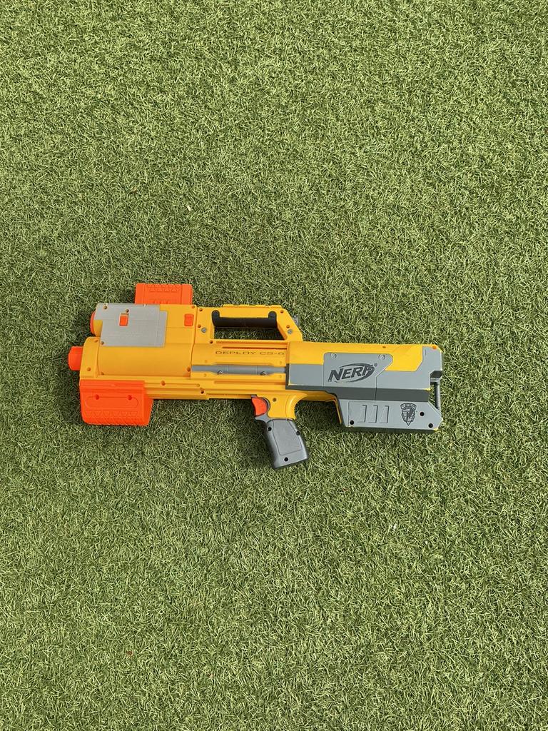 Nerf deploy cs6, Kinderen en Baby's, Ophalen of Verzenden, Gebruikt