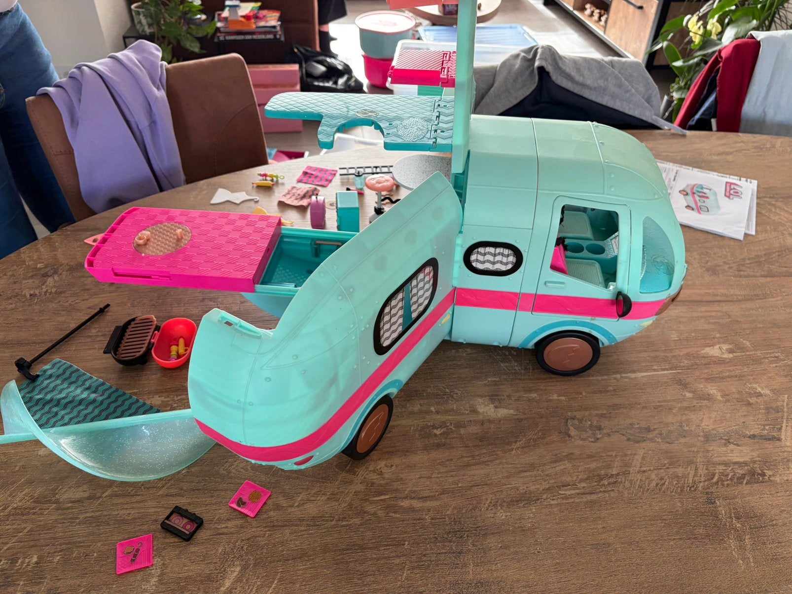 Foto 7 van L.O.L. Surprise! 2-in-1 Glamper Camper