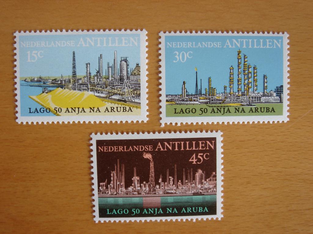 Ned. Antillen 1974 NVPH 492 t/m 494 Olie-Industrie, Postzegels en Munten, Postzegels | Nederlandse Antillen en Aruba, Ophalen of Verzenden