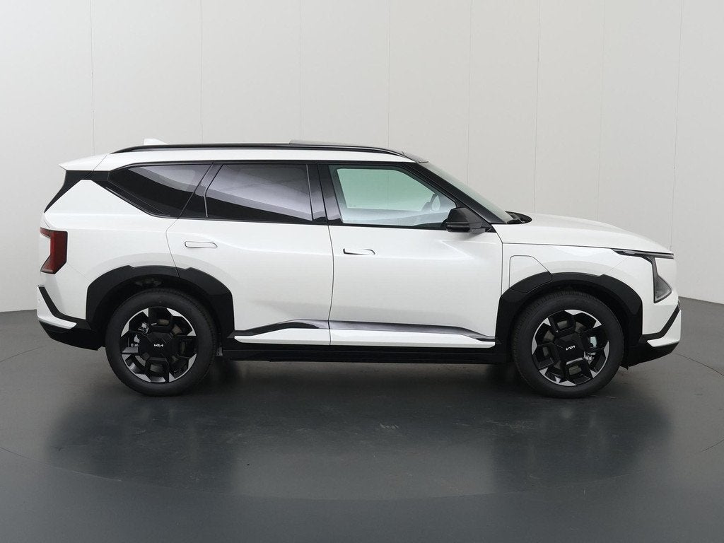 Kia EV5 GT-PlusLine 81.4 kWh | 360 Graden camera | Head-up D, 81 kWh, 510 min, 1992 kg, Wit