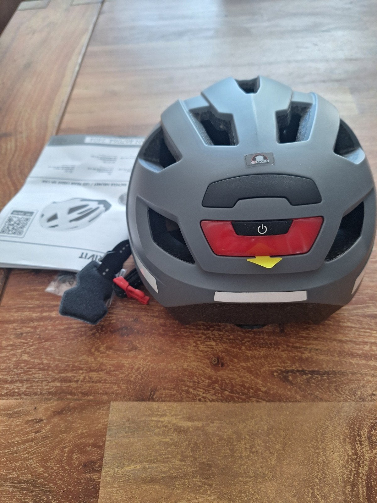 NIEUWE fietshelm met lichtje M, Ophalen of Verzenden, Nieuw, Heer of Dame