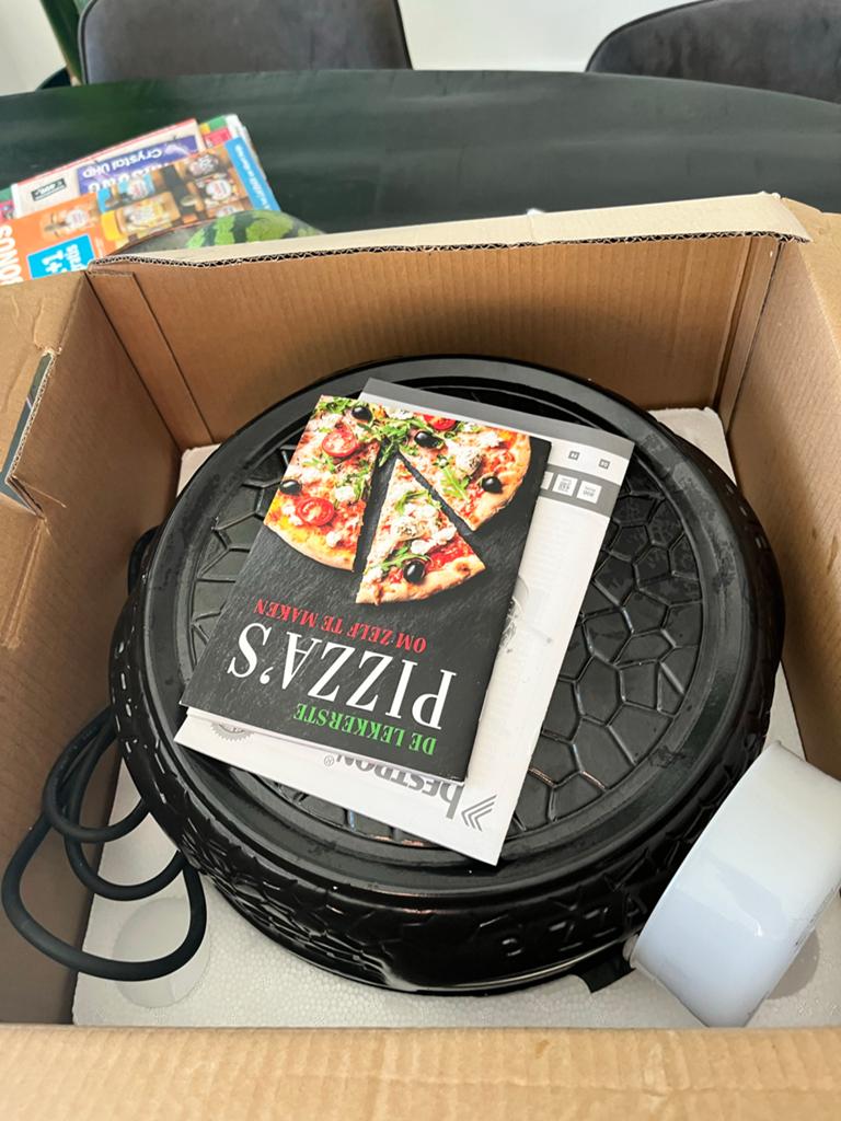 Bestron Pizza Maker - bijna Nieuw in doos, Ophalen, Zo goed als nieuw