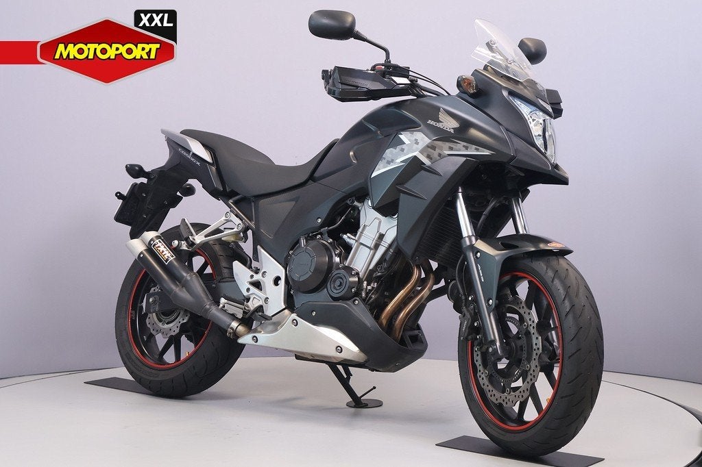Honda CB 500 X (bj 2015), Motoren, Honda Motor Europe Ltd, Bedrijf, Toermotor, Customer.service@honda-eu.com