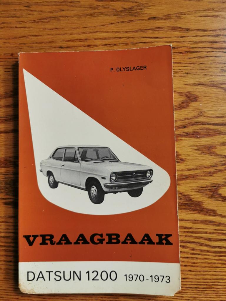 Vraagbaak Datsun 1200 1970-1973, Ophalen of Verzenden, Gelezen, Overige merken, P. Olyslager