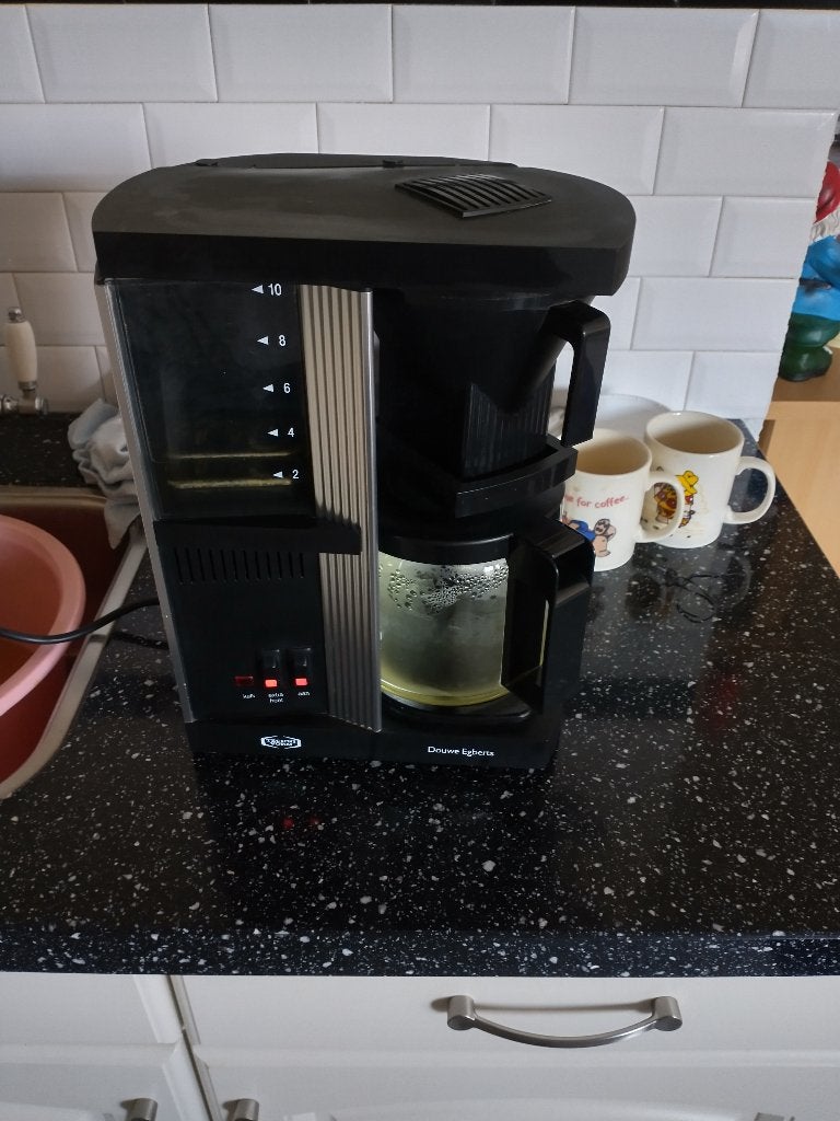 Douwe egberts koffiezet apparaat, Koffiemachine, Gemalen koffie, Ophalen of Verzenden, Zo goed als nieuw