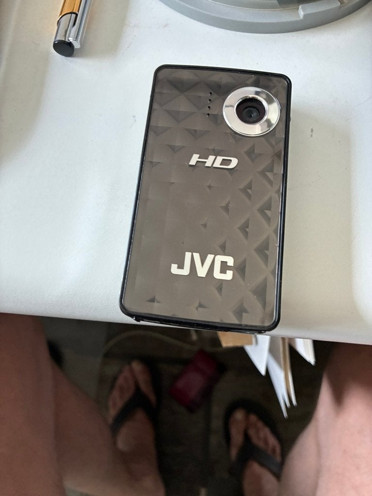 JVC HD 1080P REC 8 Megapixel, JVC, Zo goed als nieuw, Camera, Ophalen of Verzenden