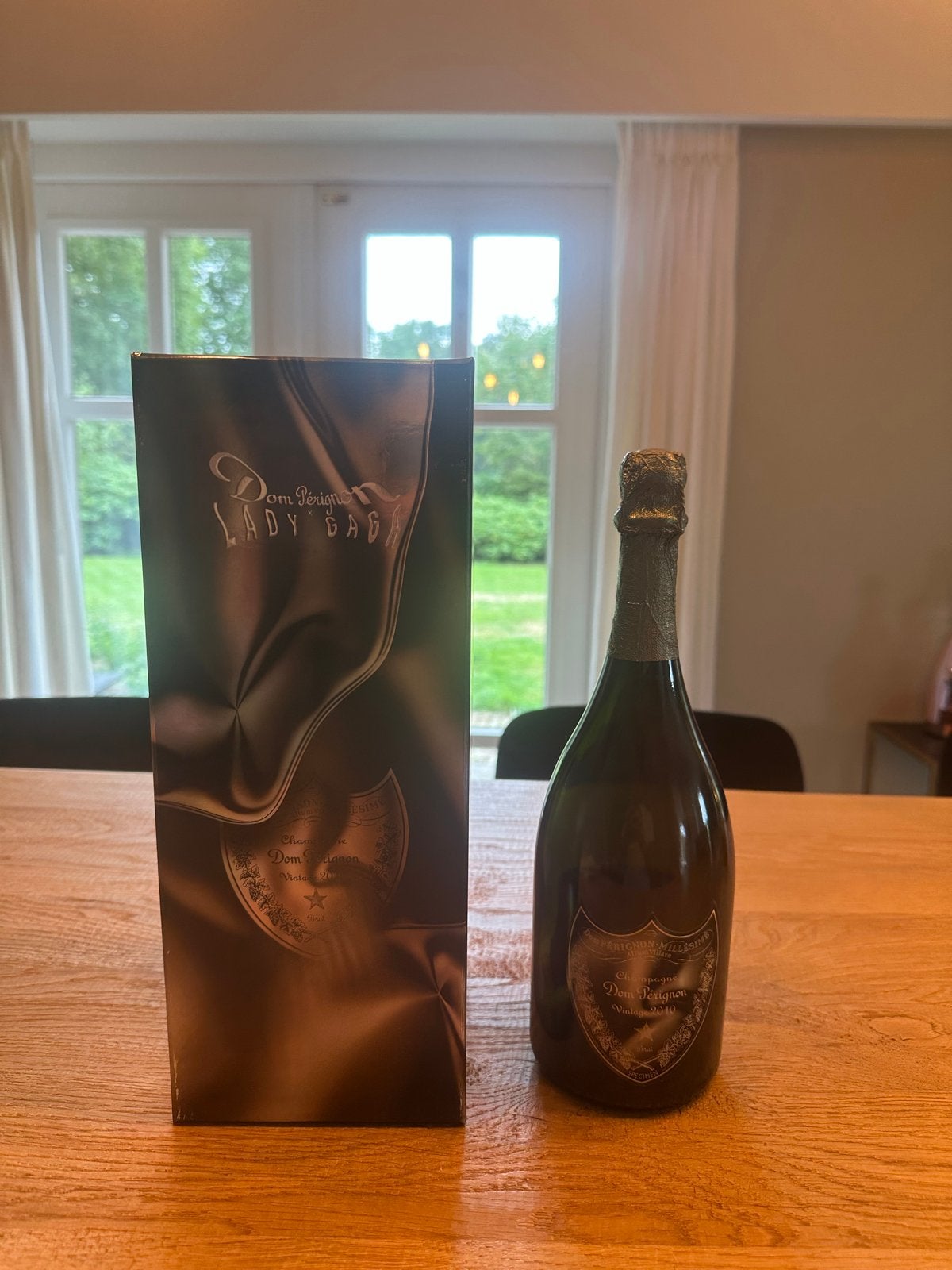 Dom Pérignon Lady Gaga Dummy Fles 2010, Verzamelen, Ophalen of Verzenden, Zo goed als nieuw