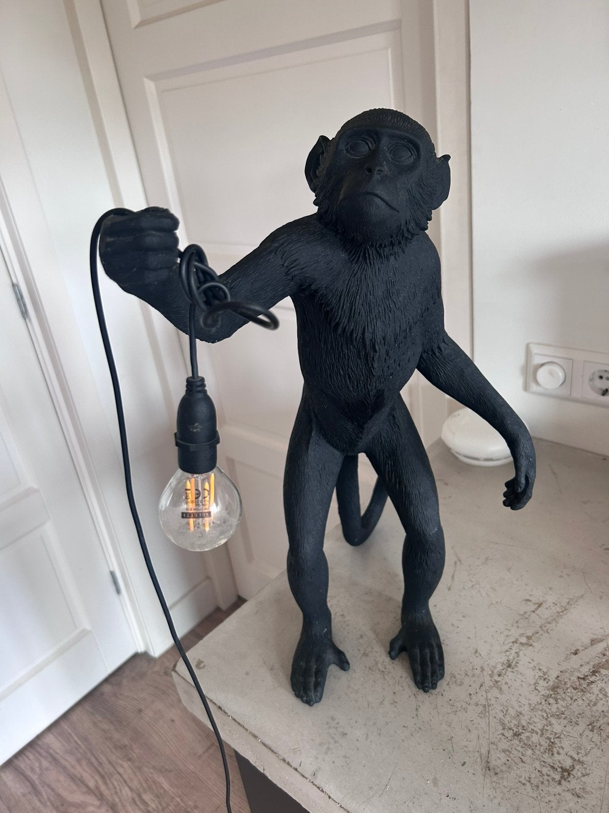 Seletti Aap Lamp - Unieke en Speelse Verlichting, Ophalen, Zwart, Kunststof, Zo goed als nieuw