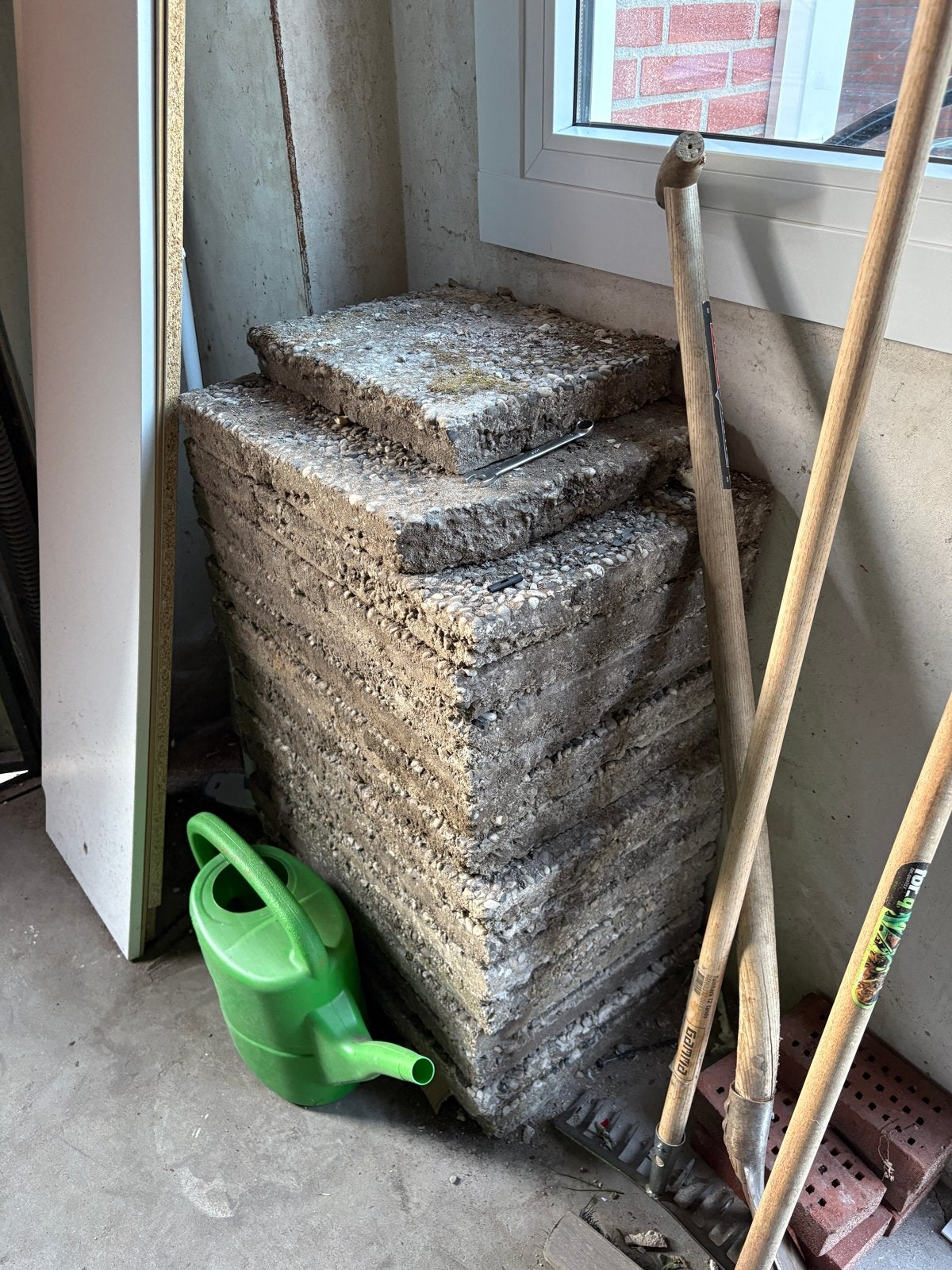 Grindtegels gratis af te halen in Doetinchem, Ophalen, Gebruikt, 5 tot 10 m², Grind
