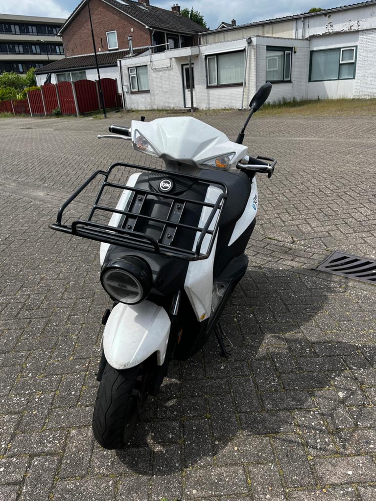 Sym E-Xpro bezorgscooter zonder accu, Fietsen en Brommers, Scooters | SYM, Gebruikt, Overige modellen, Maximaal 45 km/u, Elektrisch