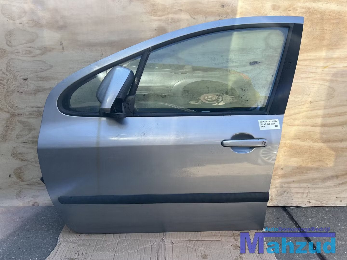 PEUGEOT 307 SW BREAK GRIJS EZAC Links voor deur 2002-2009, Auto-onderdelen, Taurusavenue 1
2132 LS  Hoofddorp, NL, Gebruikt, Contact.group@renault.com