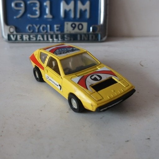 Lotus Elite Corgi Toys geel origineel racing car, Ophalen of Verzenden, Gebruikt, Auto, Corgi