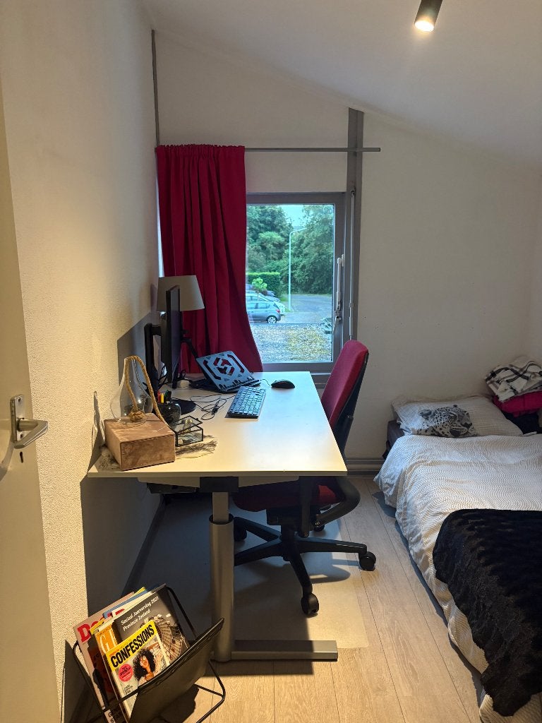 Gispen- bureau verstelbaar, Ophalen, Gispen, Gebruikt, Grijs