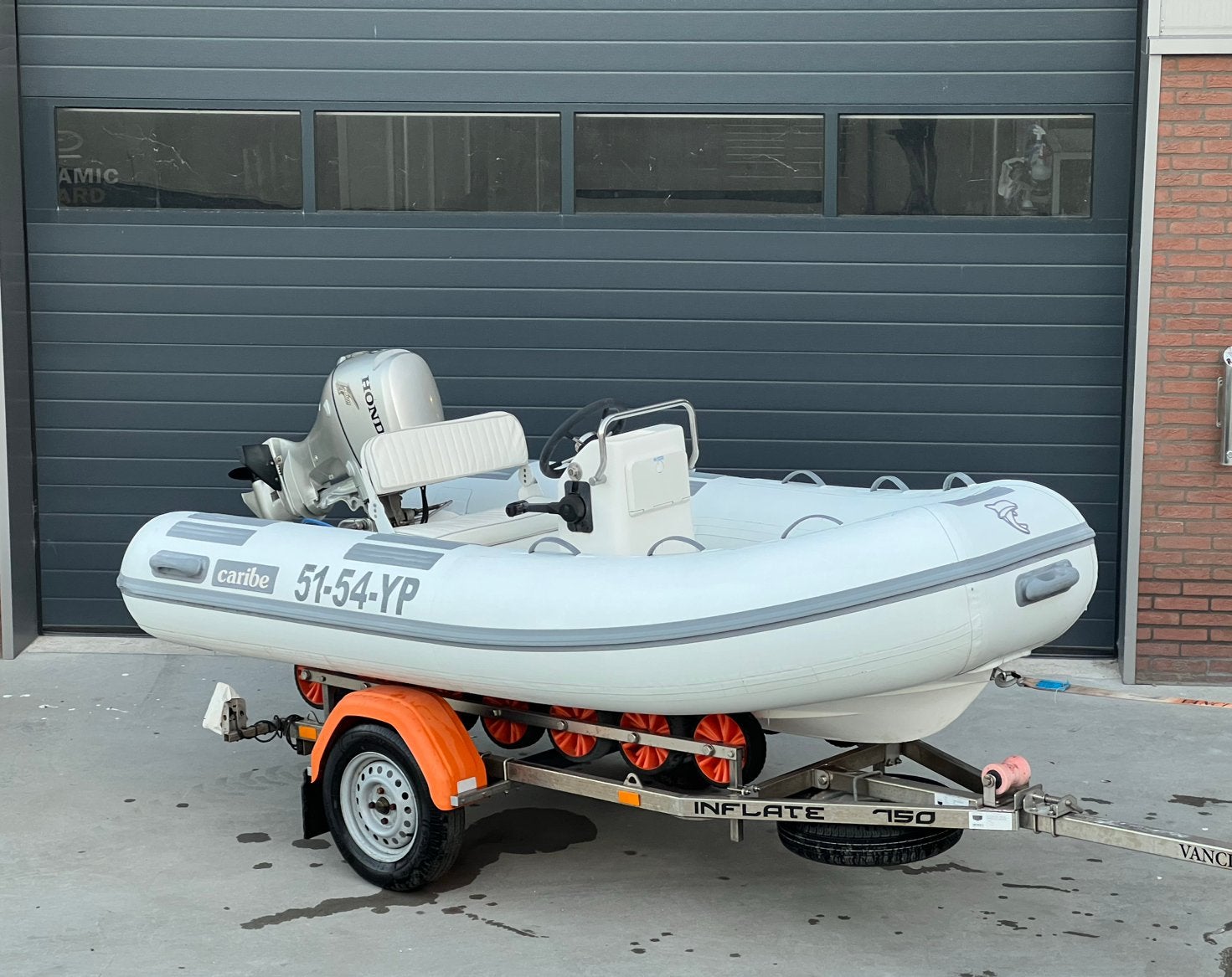 Caribe C12 RIB + Honda 20 pk 2010 Powertrim Hypalon, Watersport en Boten, Rubberboten, Gebruikt, 4 m, Ophalen of Verzenden, 20 pk