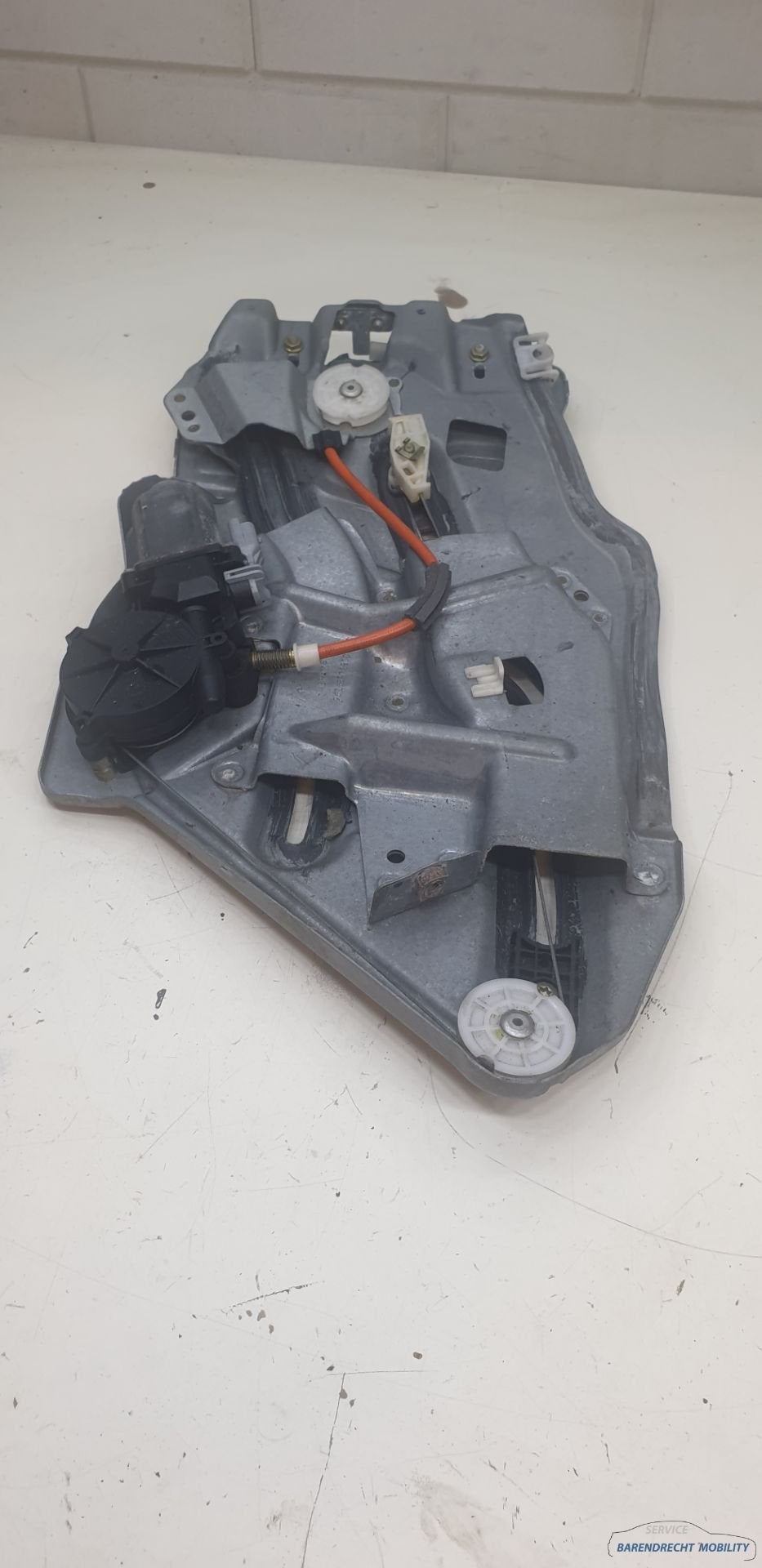Raammechanisme 206 CC Peugeot rechtsachter 9636597280D cabri, Taurusavenue 1
2132 LS  Hoofddorp, NL, Gebruikt, Contact.group@renault.com