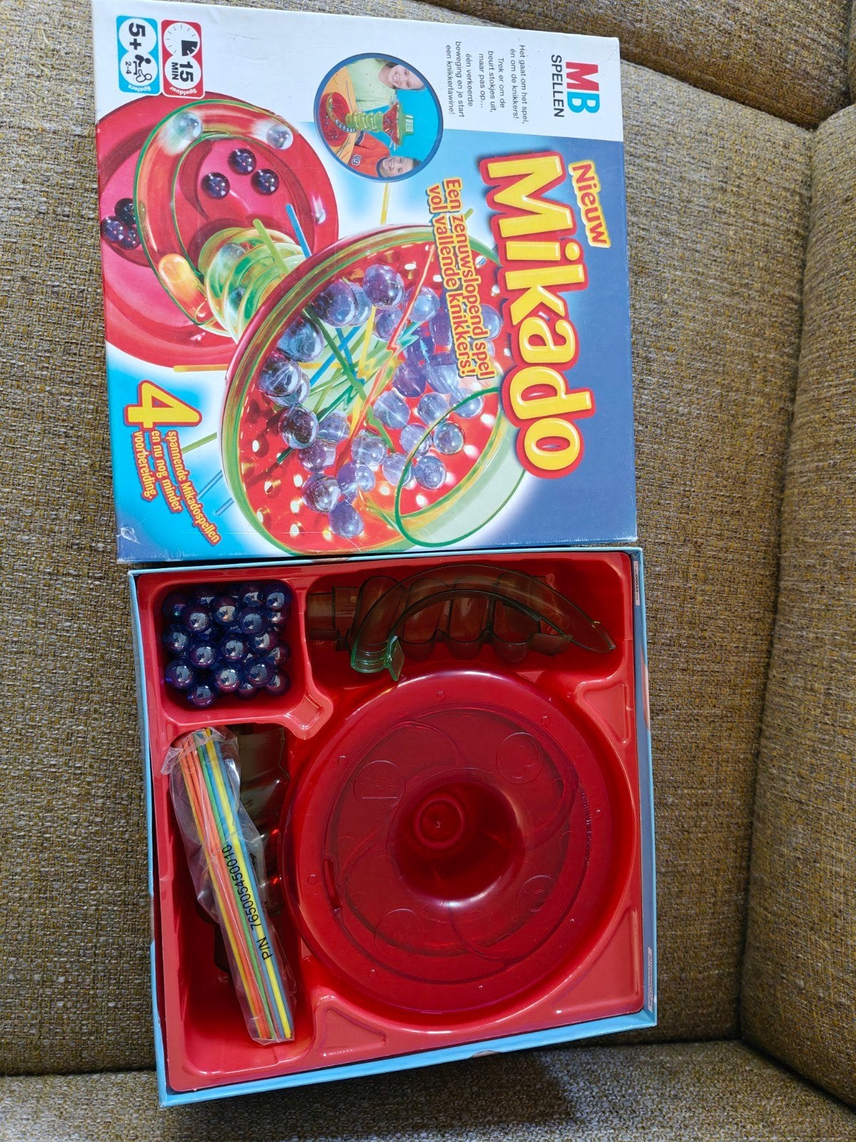 MB Spellen Nieuw Mikado - Zenuwslopend Knikkerspel, Ophalen of Verzenden