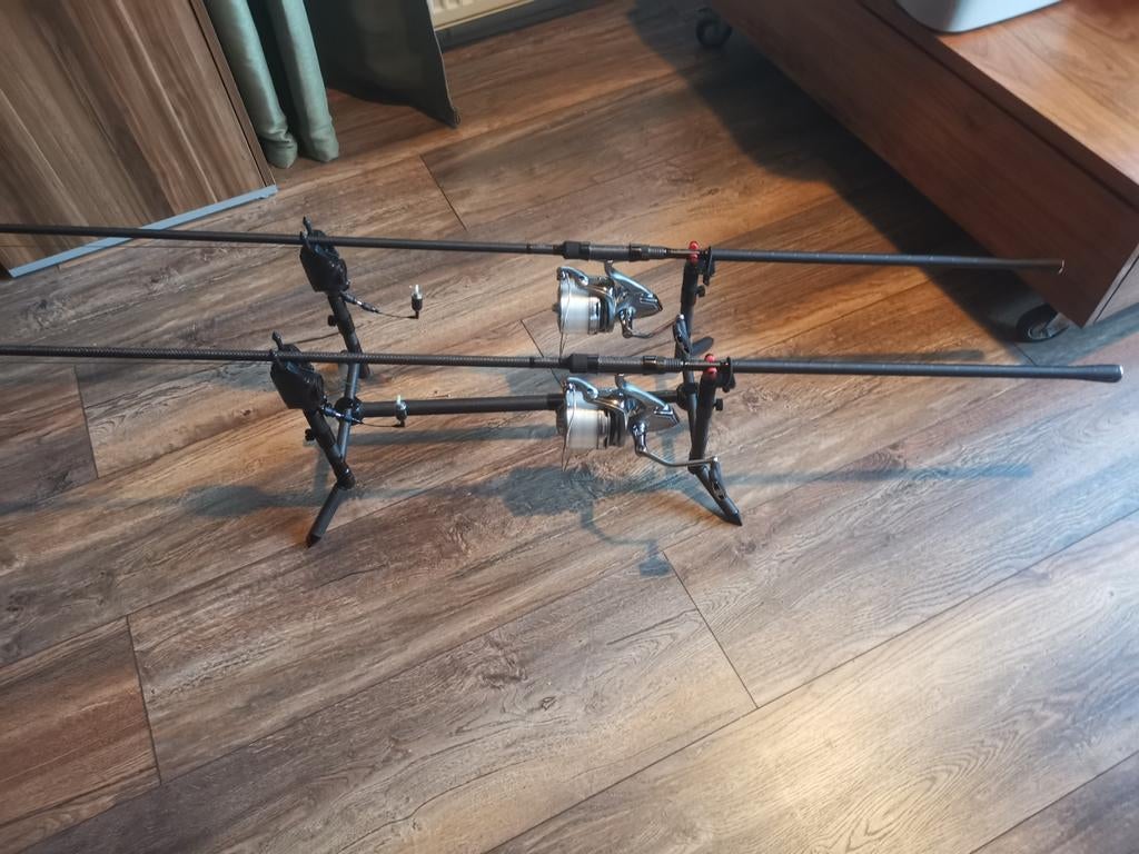 Shimano tx5A 12ft 3lb 2 stuks niet gebruikt nieuw!, Ophalen of Verzenden, Nieuw, Werphengel